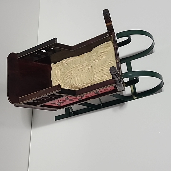 VINTAGE SANTA'S SLEIGH - Picture 3 of 11